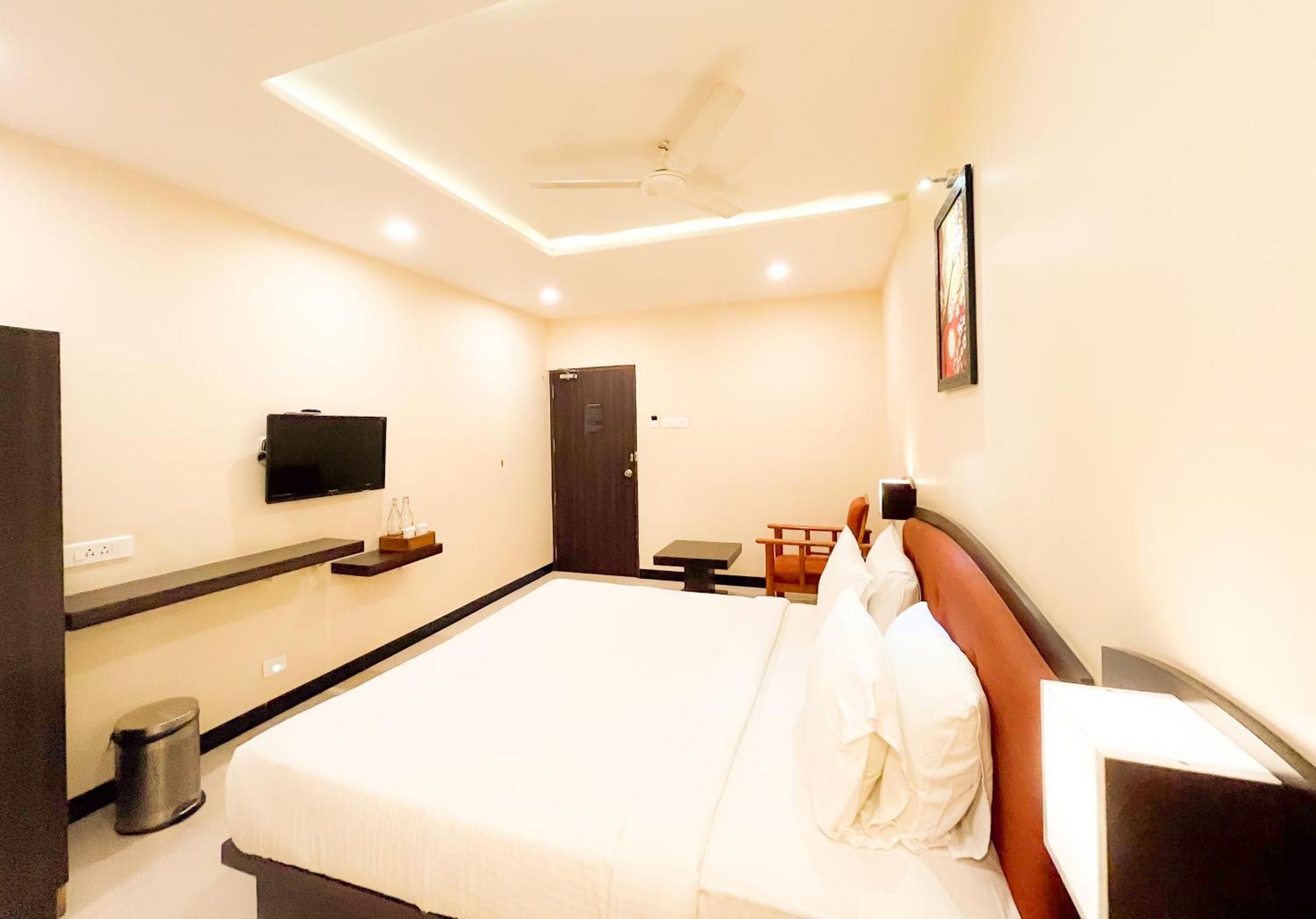 Готель Shree Residency Ероде Екстер'єр фото