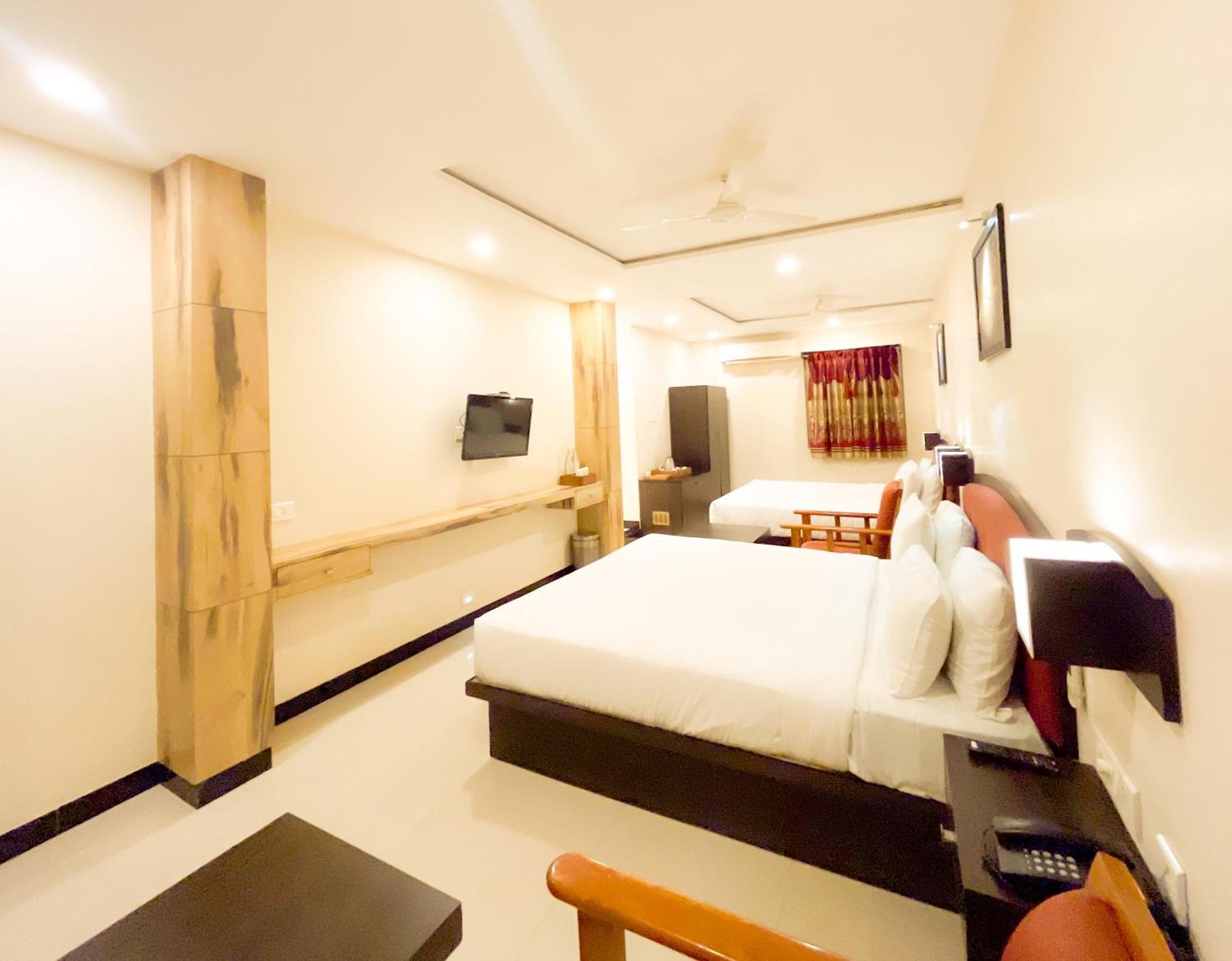 Готель Shree Residency Ероде Екстер'єр фото