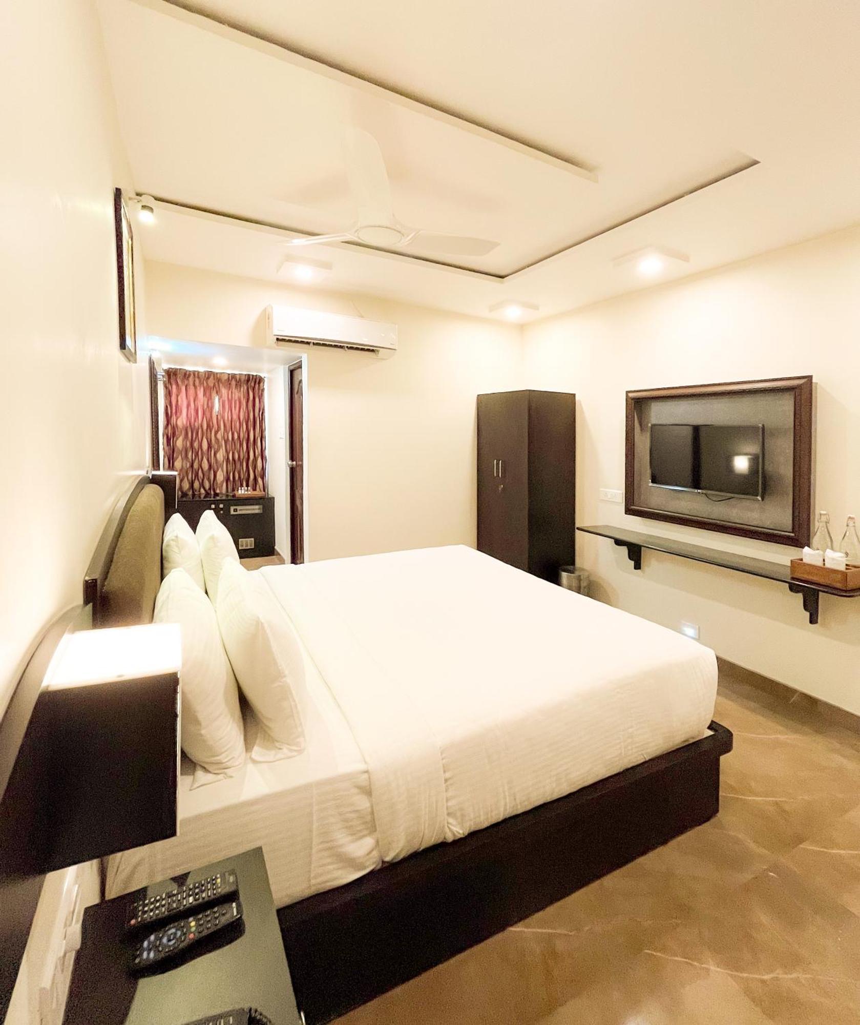 Готель Shree Residency Ероде Екстер'єр фото