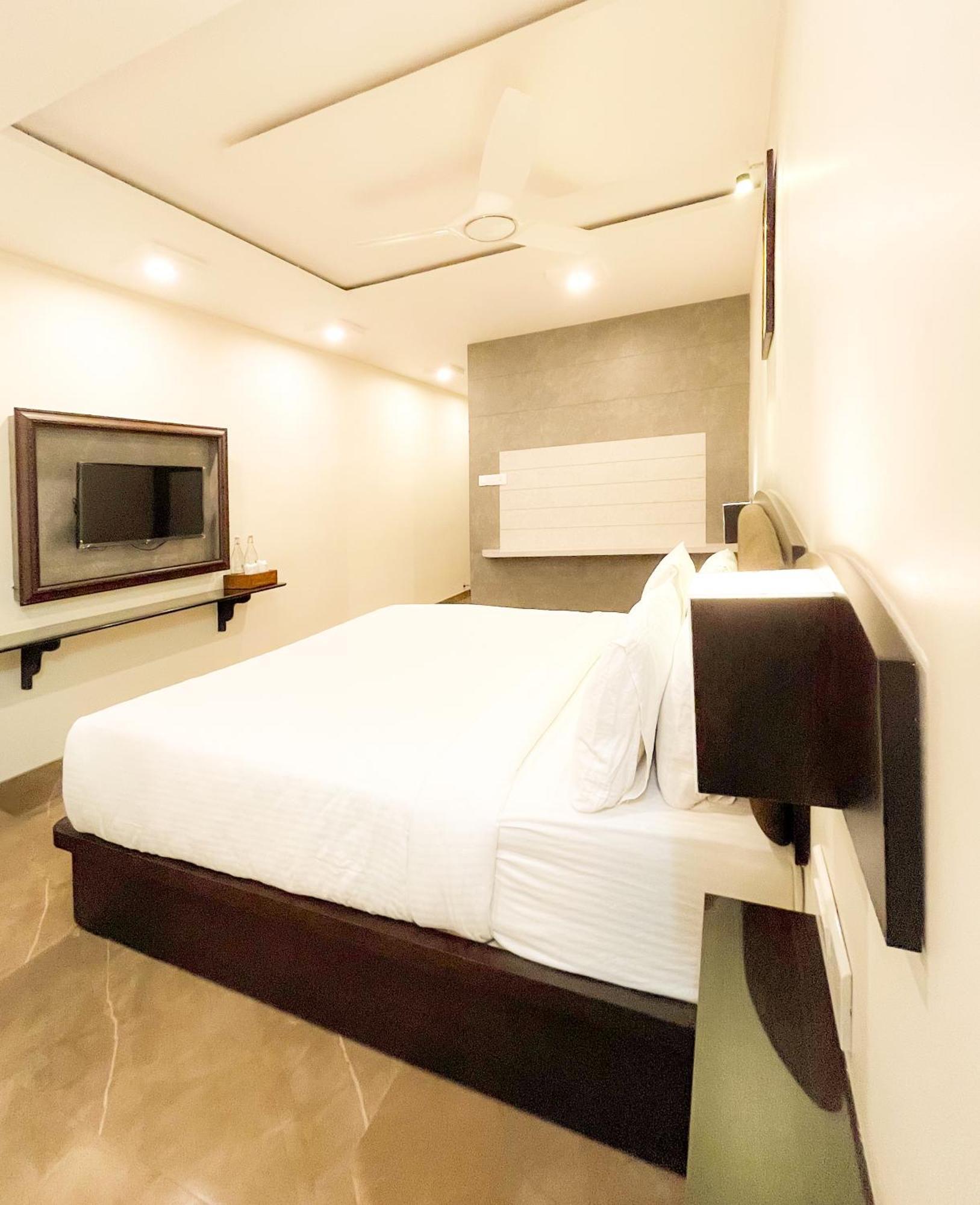 Готель Shree Residency Ероде Екстер'єр фото