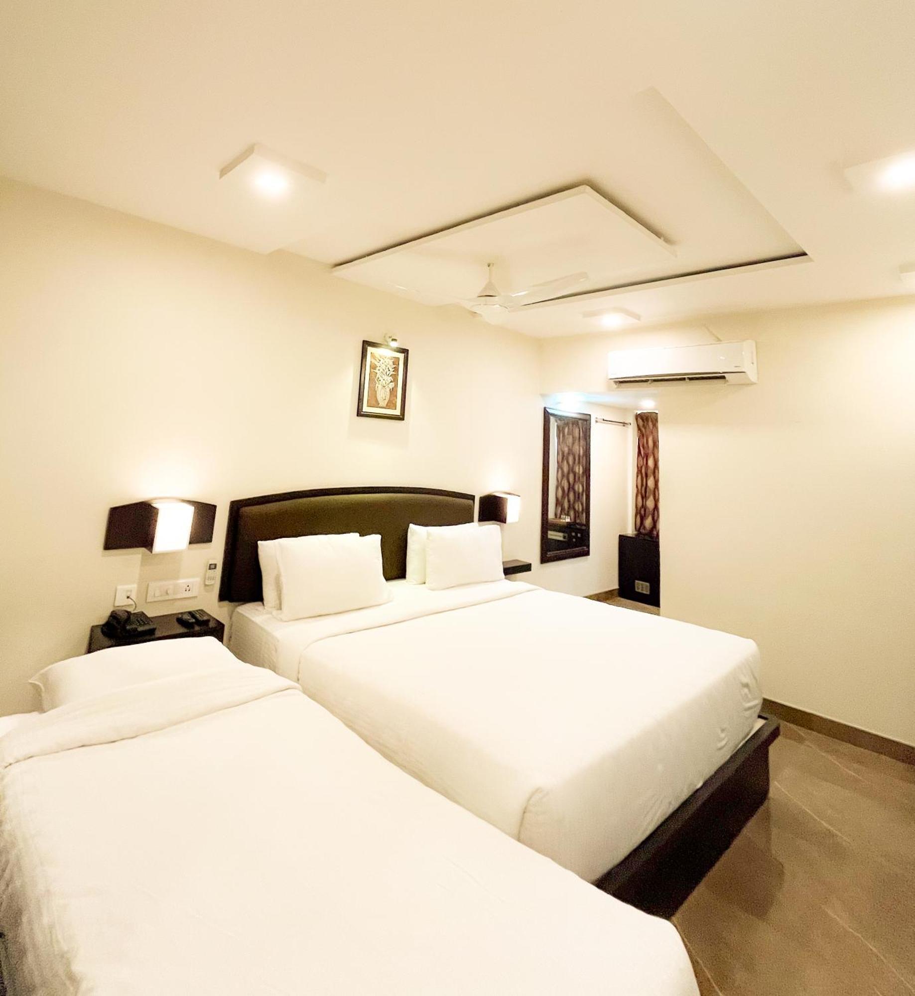 Готель Shree Residency Ероде Екстер'єр фото